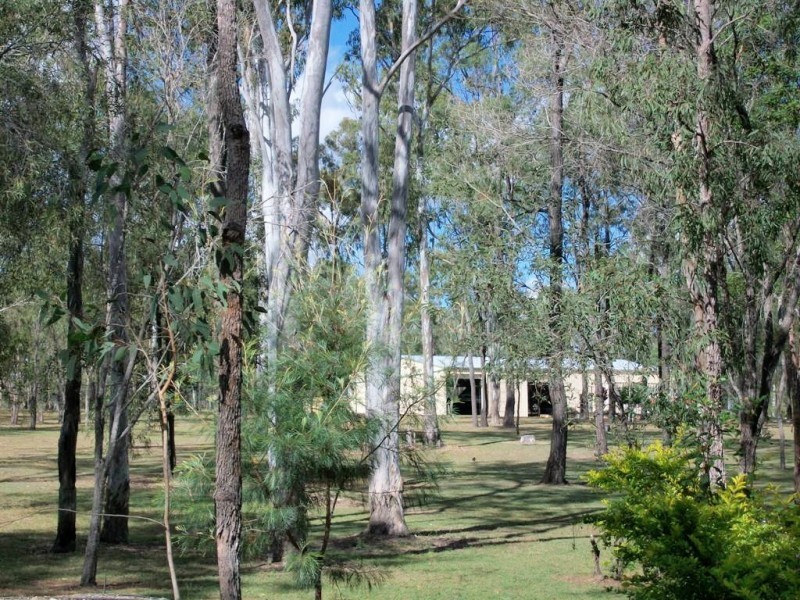 147 Faints Rd, Childers QLD 4660