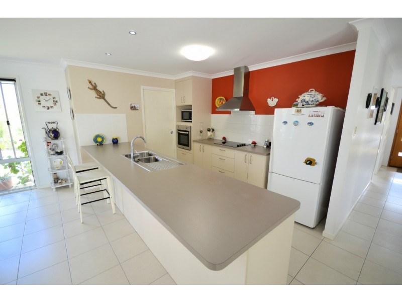 3 Flame Tree Drive, Burrum Heads QLD 4659
