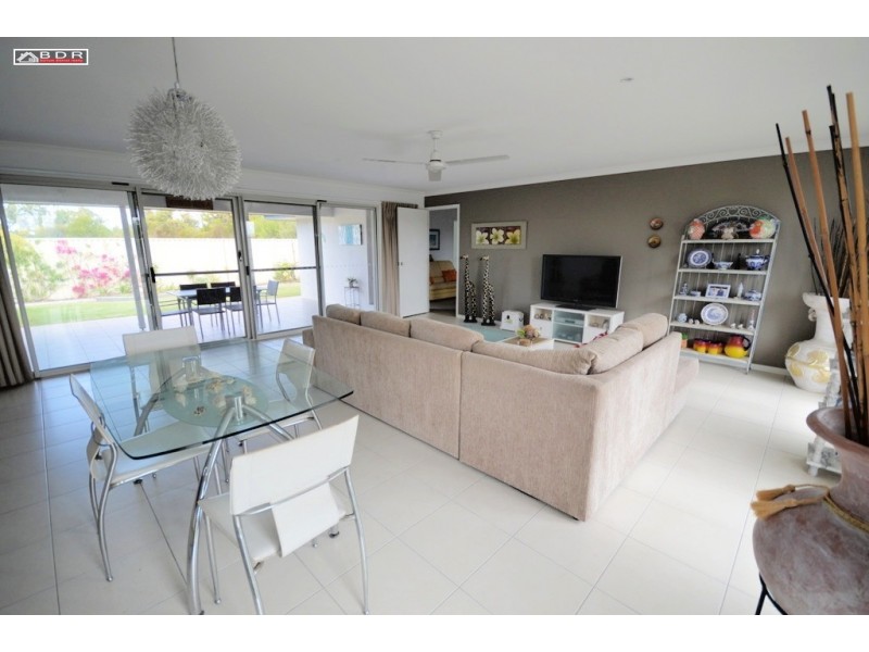 3 Flame Tree Drive, Burrum Heads QLD 4659