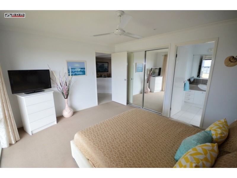 3 Flame Tree Drive, Burrum Heads QLD 4659