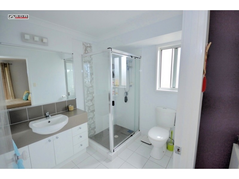 3 Flame Tree Drive, Burrum Heads QLD 4659