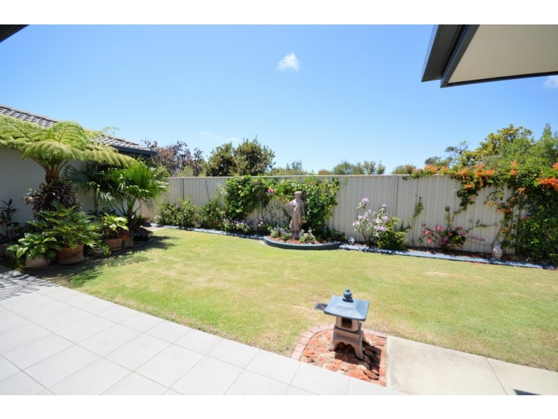 3 Flame Tree Drive, Burrum Heads QLD 4659
