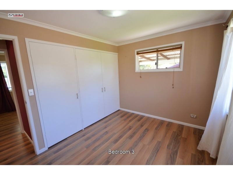 24 James St, Howard QLD 4659