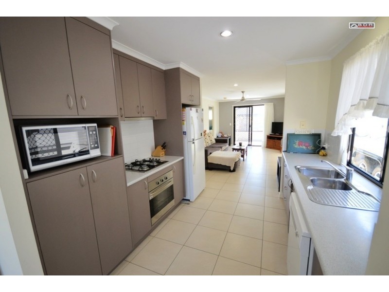 5 Annie St, Howard QLD 4659