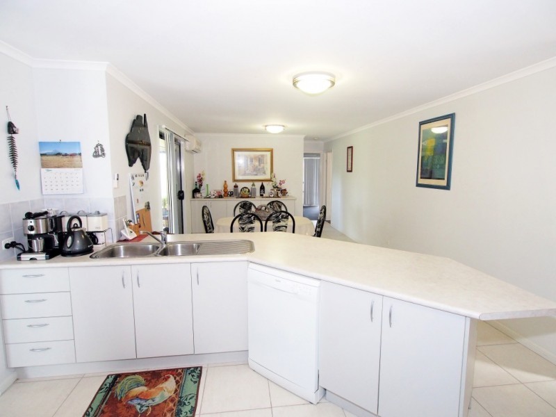 9 Bentwood Street, Burrum Heads QLD 4659