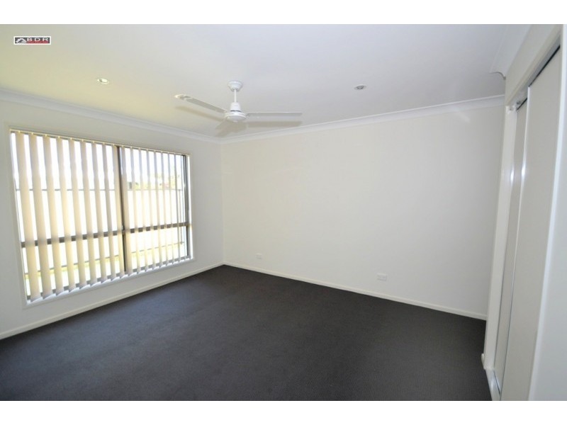 1/1 Lucas Dr, Burrum Heads QLD 4659