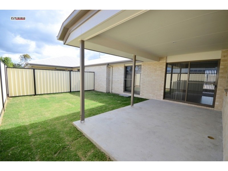 1/1 Lucas Dr, Burrum Heads QLD 4659