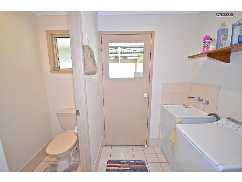 100 Howard Heights Rd, Howard QLD 4659