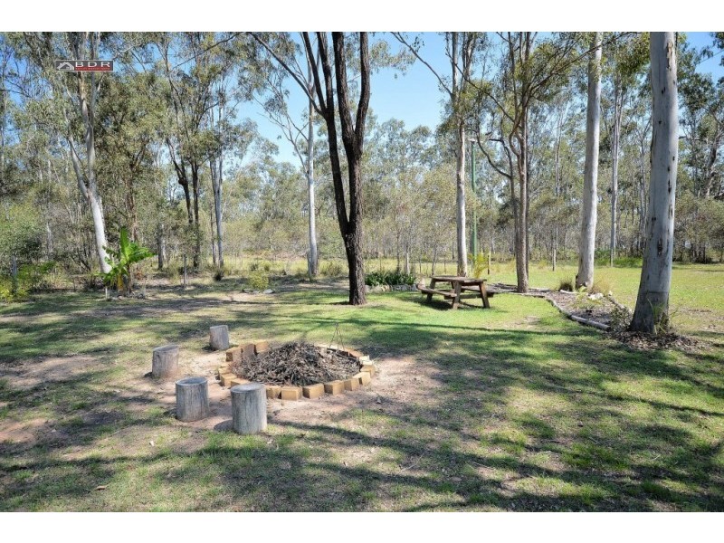 100 Howard Heights Rd, Howard QLD 4659