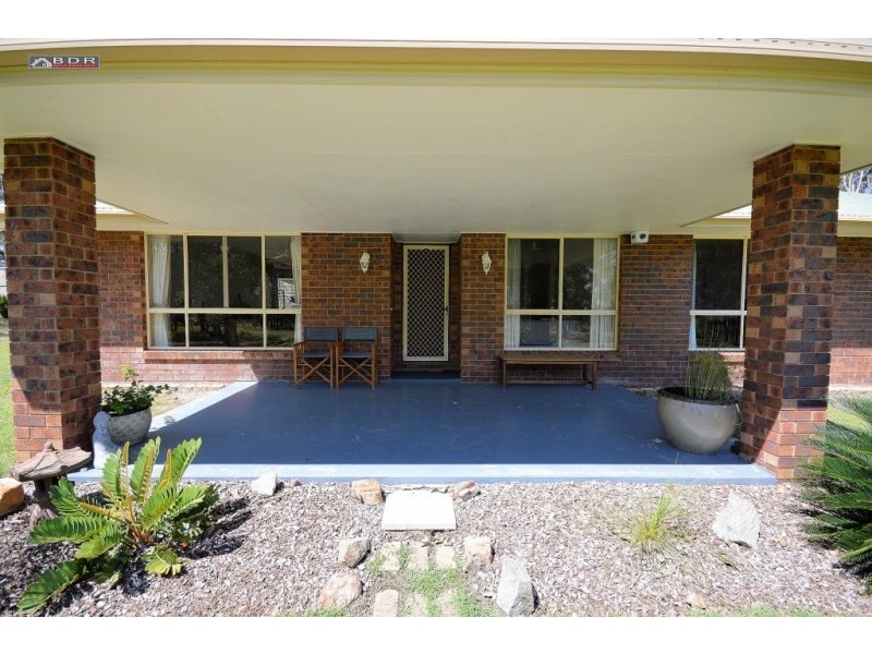 100 Howard Heights Rd, Howard QLD 4659