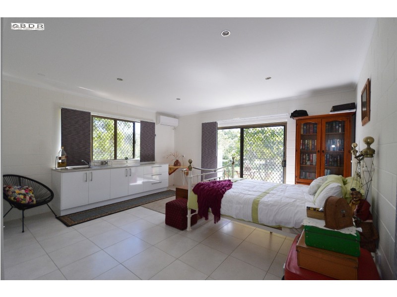 10 Coral Ave, Pacific Haven QLD 4659