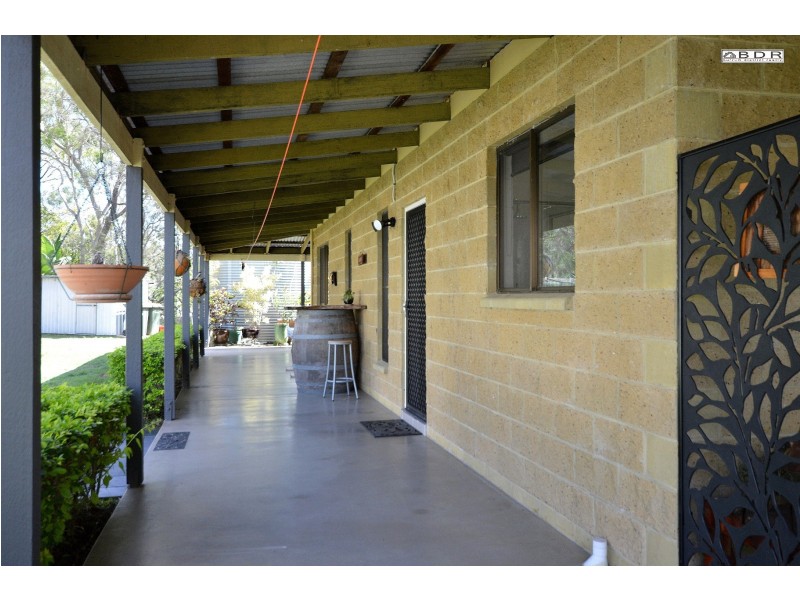 10 Coral Ave, Pacific Haven QLD 4659
