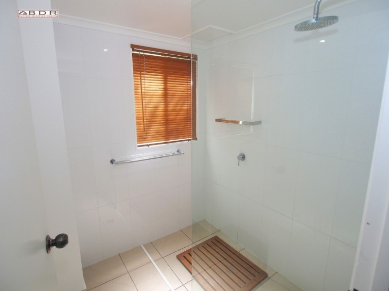 102 Riverview Drive, Burrum Heads QLD 4659