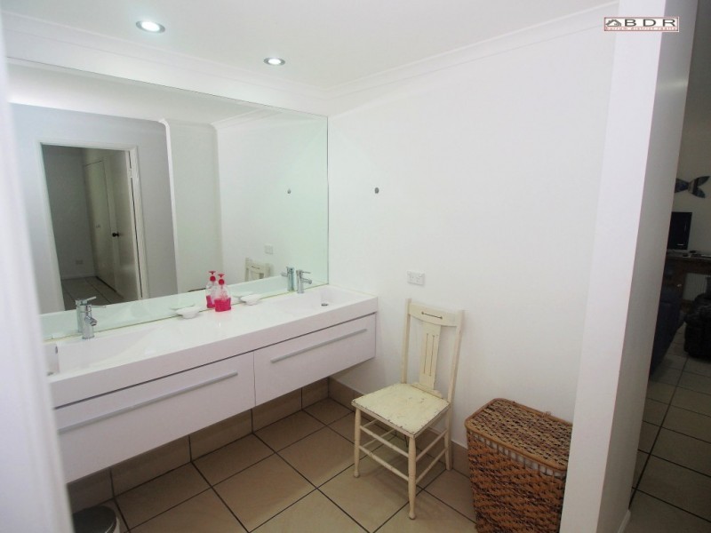 102 Riverview Drive, Burrum Heads QLD 4659