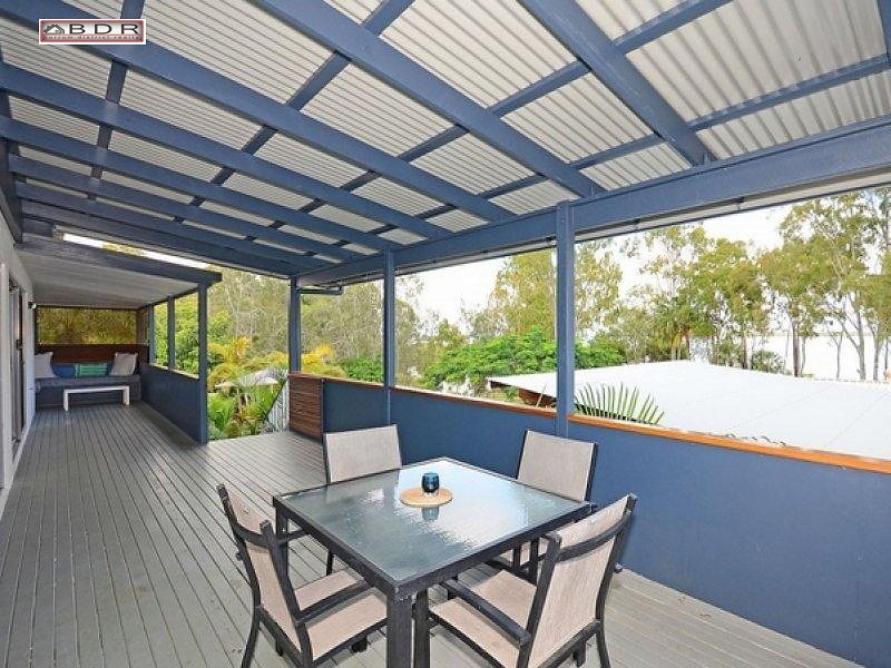 102 Riverview Drive, Burrum Heads QLD 4659