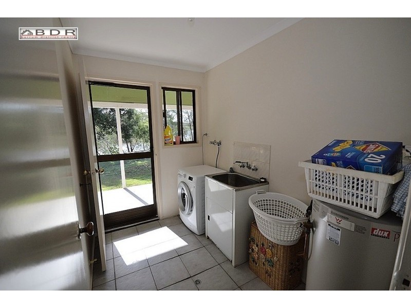 12 Jacqueline Drive, Pacific Haven QLD 4659