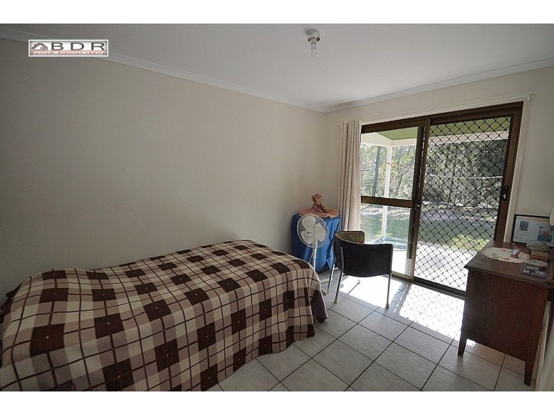 12 Jacqueline Drive, Pacific Haven QLD 4659