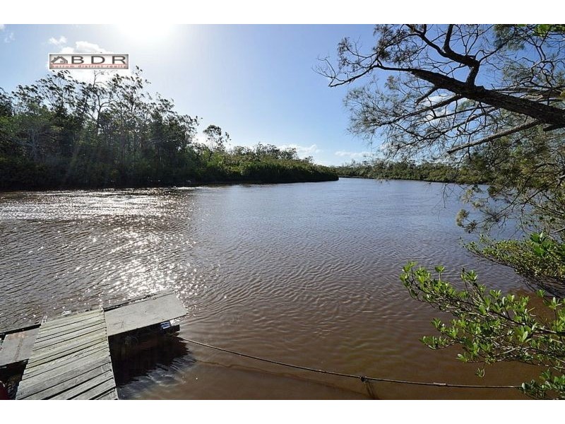 12 Jacqueline Drive, Pacific Haven QLD 4659