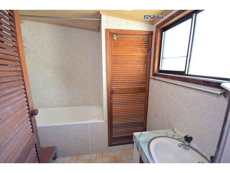 7 Howard Street, Burrum Heads QLD 4659