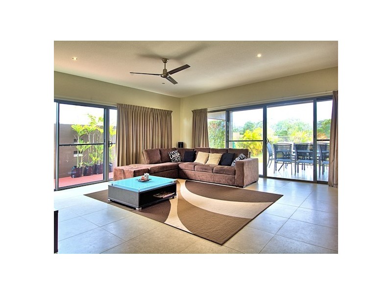 14 Traviston Way, Burrum Heads QLD 4659