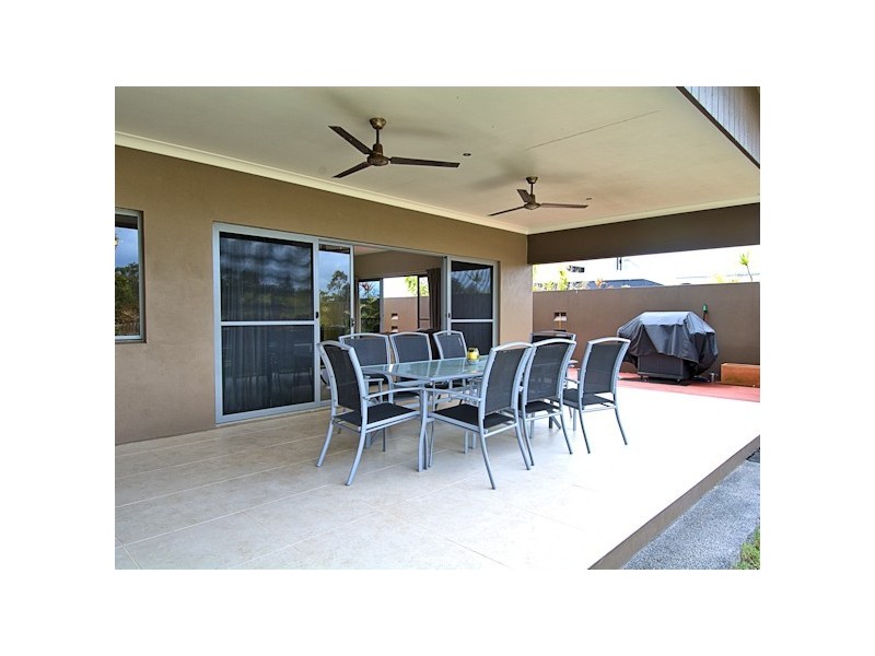 14 Traviston Way, Burrum Heads QLD 4659