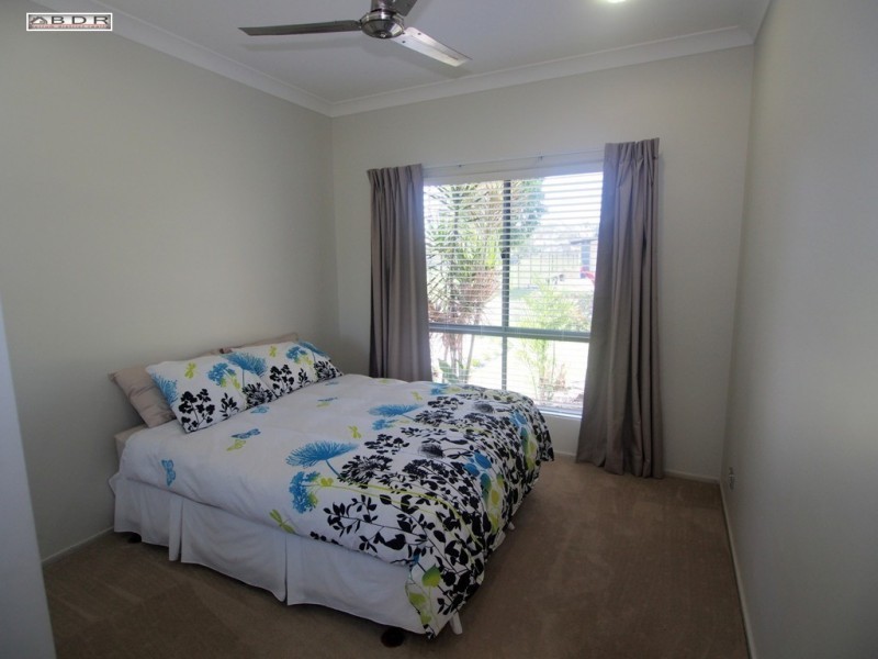 14 Traviston Way, Burrum Heads QLD 4659