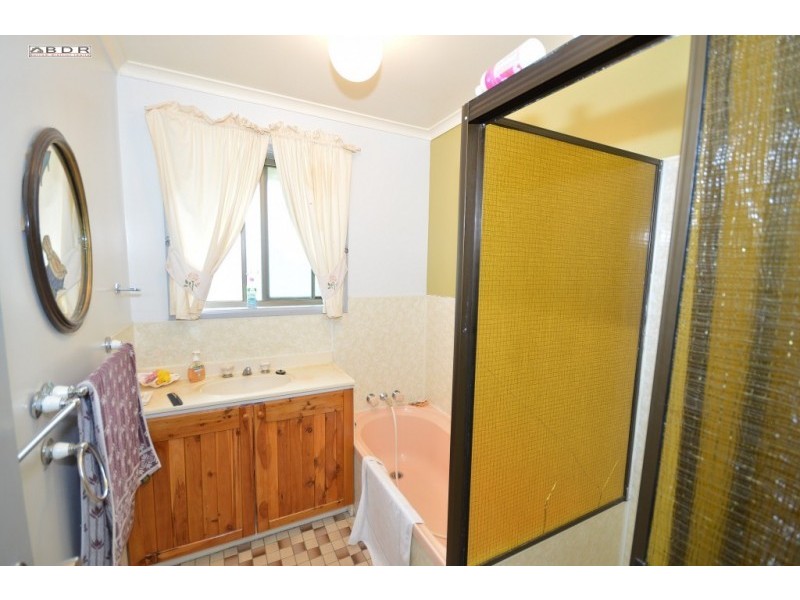 2-14 Drouin Cresent, Burrum River QLD 4659