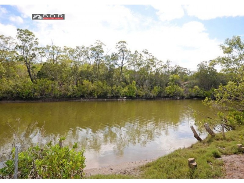 48 Smith Rd, Howard QLD 4659