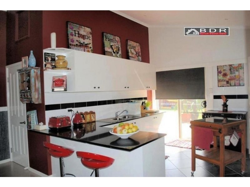 48 Smith Rd, Howard QLD 4659