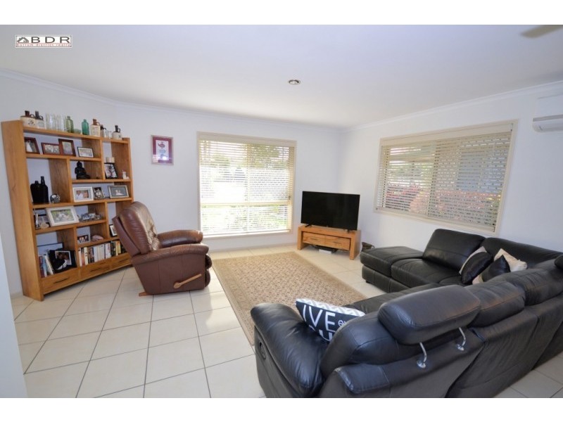 32 Burrum Heads Road, Burrum Heads QLD 4659