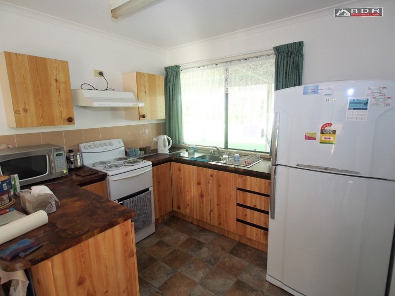71 Government Rd, Burrum River QLD 4659