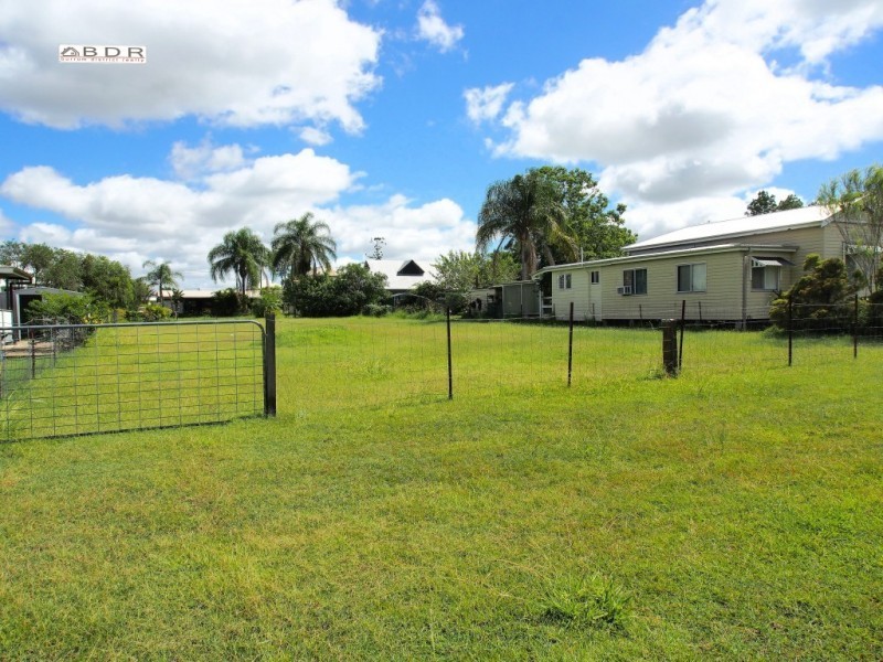 13 Hartley St, Torbanlea QLD 4662