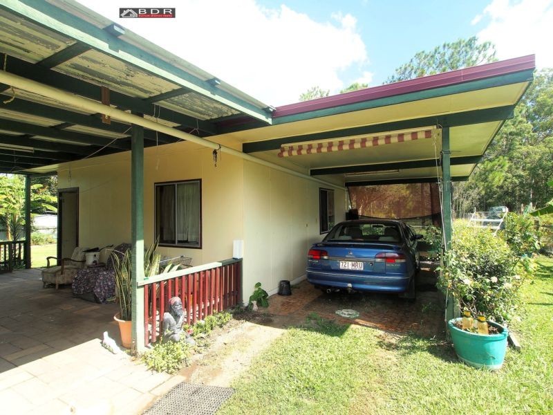 96 Thomas Street, Howard QLD 4659