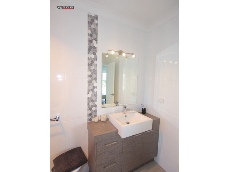 12 Bentwood Street, Burrum Heads QLD 4659
