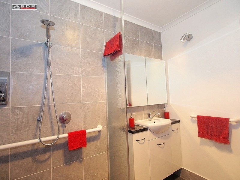 31 Hurley Street, Howard QLD 4659