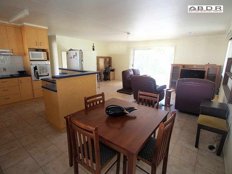 8 Boronia Street, Burrum Heads QLD 4659