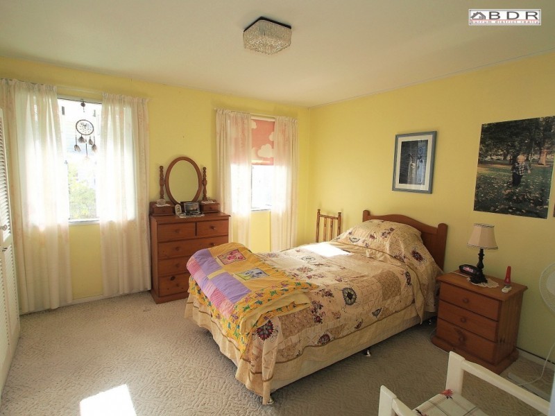 11 Crawford Street, Torbanlea QLD 4662