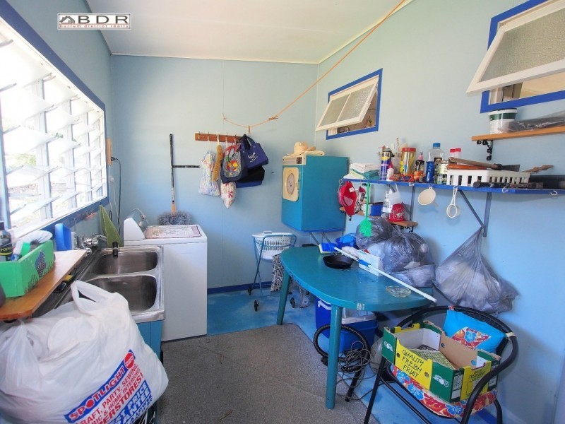 11 Crawford Street, Torbanlea QLD 4662