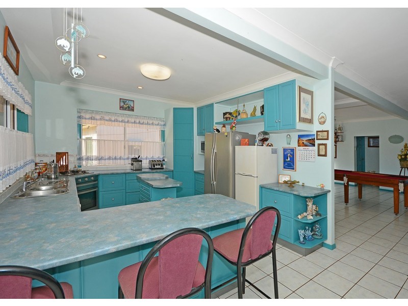 11 Blue Gum Drive, Burrum Heads QLD 4659