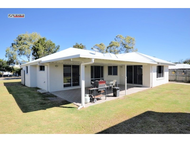 16 Beach Drive, Burrum Heads QLD 4659