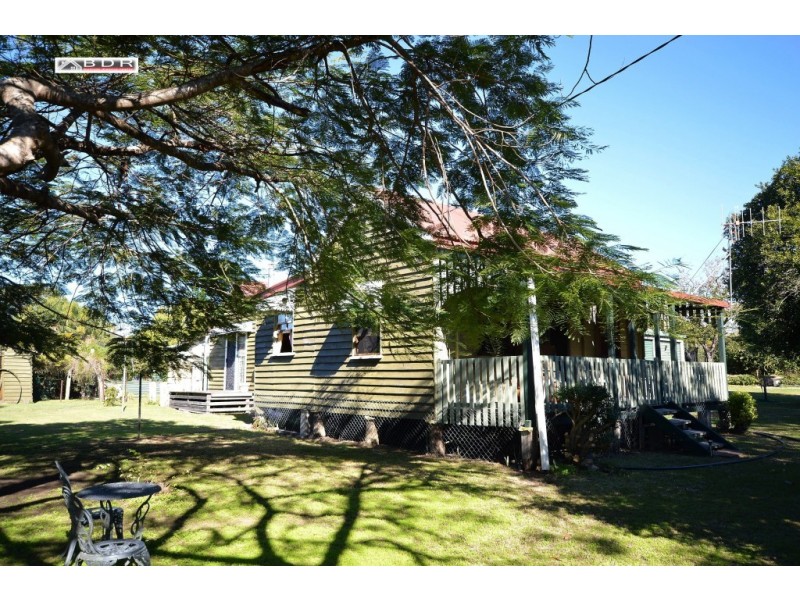 30 James Street, Howard QLD 4659