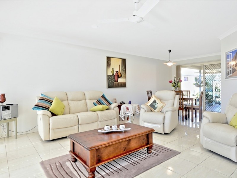 5 Lucas Drive, Burrum Heads QLD 4659