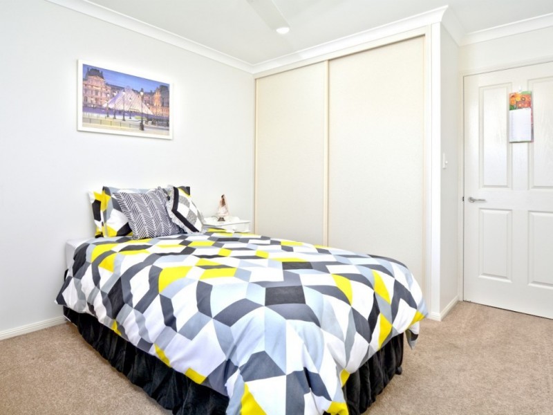 5 Lucas Drive, Burrum Heads QLD 4659