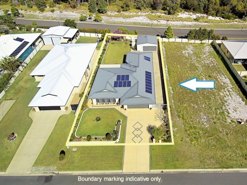 5 Lucas Drive, Burrum Heads QLD 4659