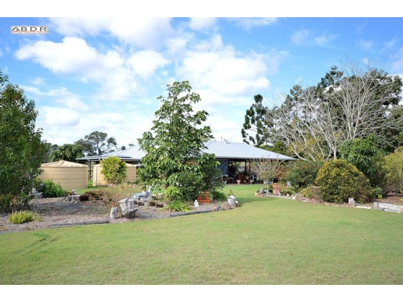 39 Smith Road, Howard QLD 4659