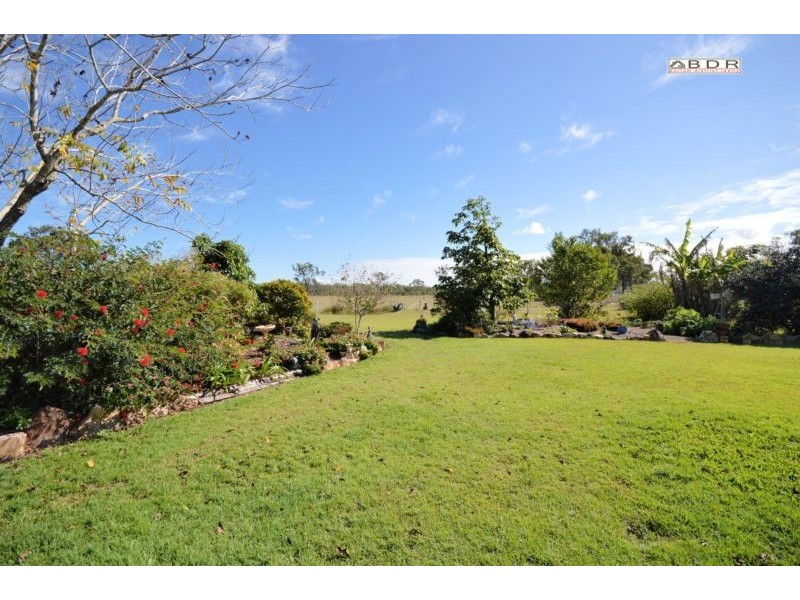 39 Smith Road, Howard QLD 4659