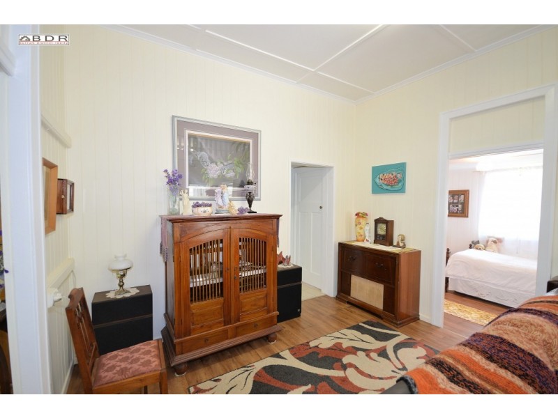 34 Robertson Street, Torbanlea QLD 4662