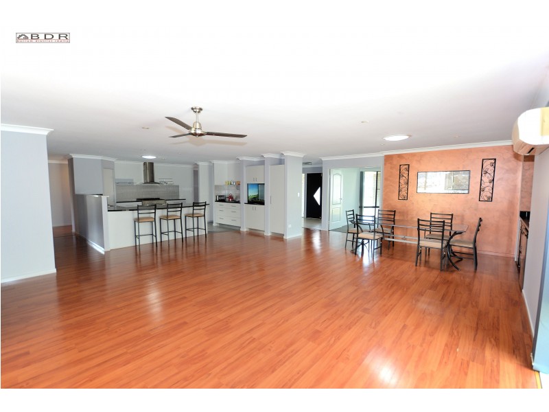 38 Philip Street, Howard QLD 4659