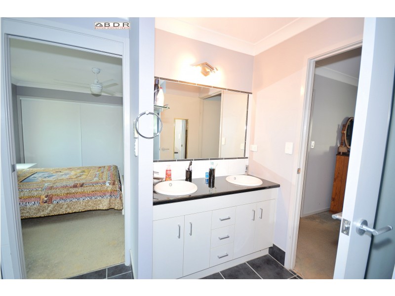 38 Philip Street, Howard QLD 4659