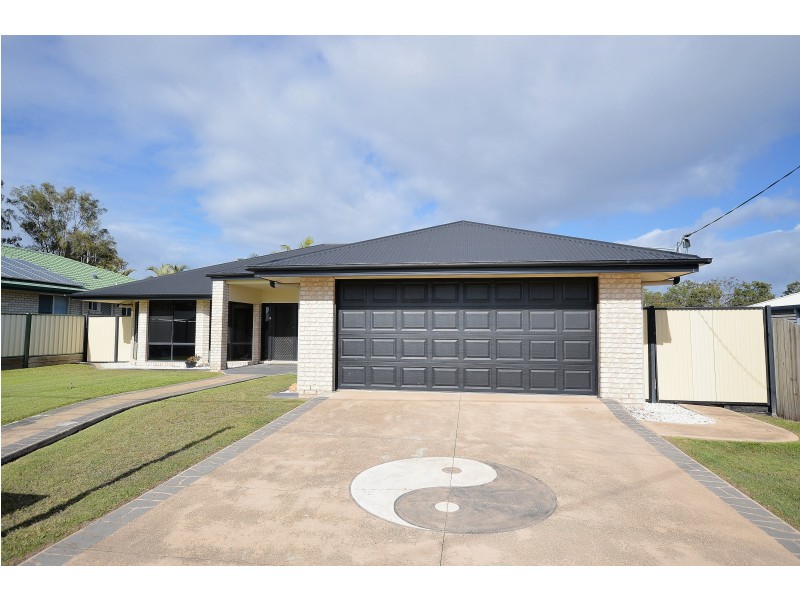 38 Philip Street, Howard QLD 4659